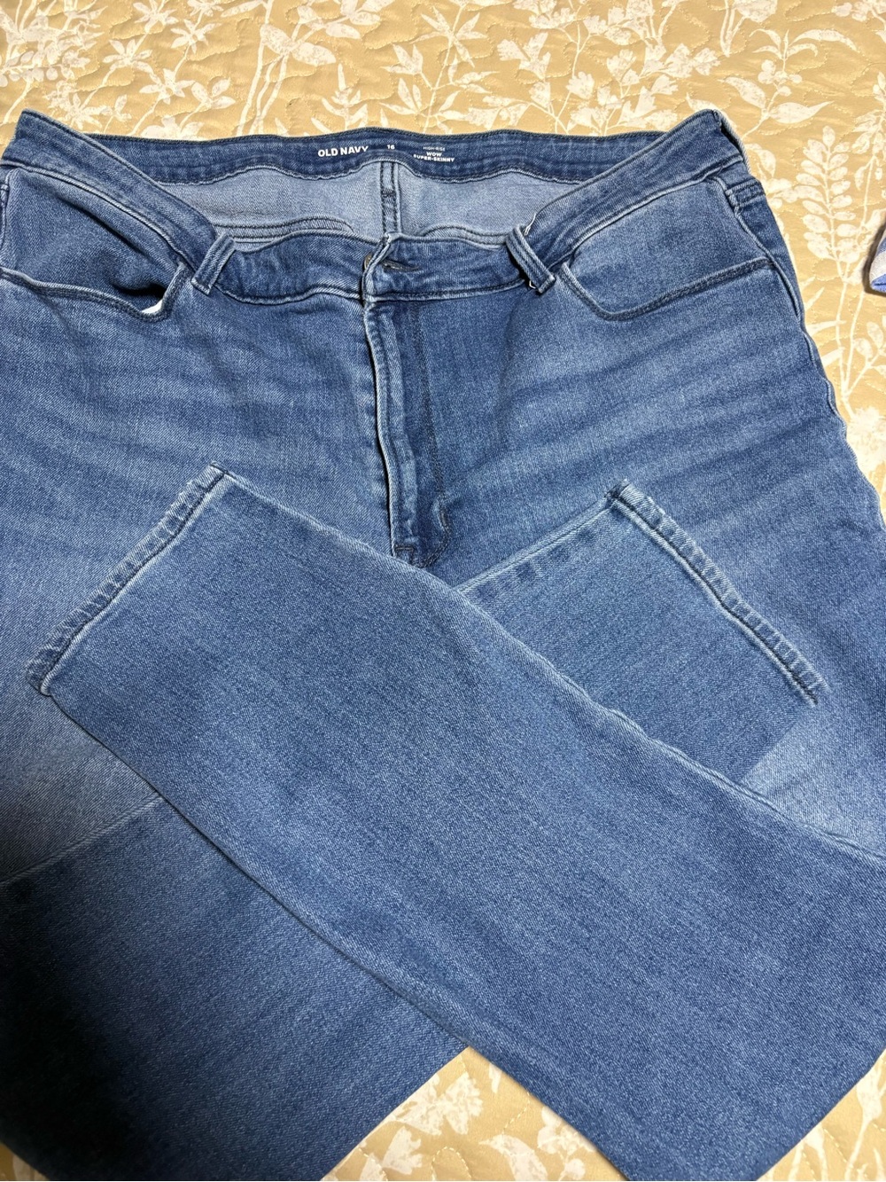 Old Navy Women's Medium Blue Skinny Jeans